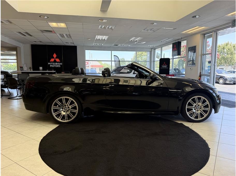 Used 2013 BMW M3 Convertible RWD image 4