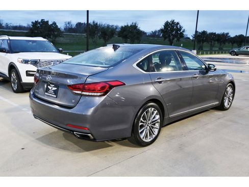 Used 2015 Hyundai Genesis 3.8 w/ Option Group 03 image 8