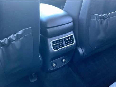 Used 2022 Hyundai Santa Fe SEL Convenience image 10