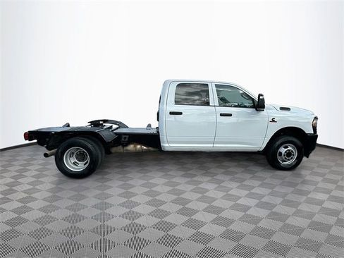 Used 2023 RAM 3500 Tradesman w/ Max Tow Package image 8