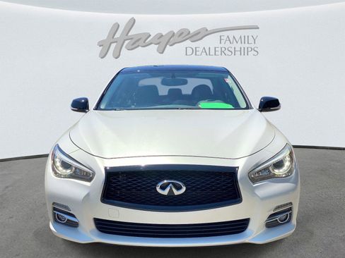 Used 2015 INFINITI Q50 Premium w/ All Weather Package RWD image 9