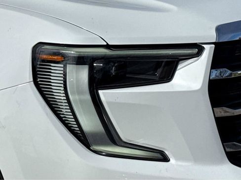 New 2026 GMC Acadia Elevation w/ Elevation Premium Package FWD image 20
