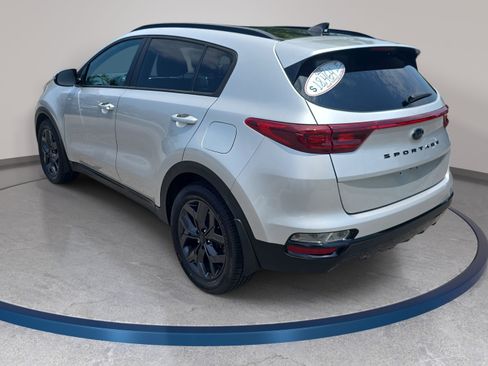 Used 2022 Kia Sportage Nightfall Edition FWD image 8