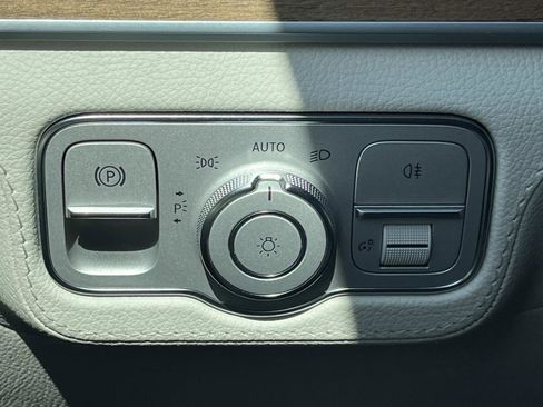 Certified 2021 Mercedes-Benz GLE 350 4MATIC image 26