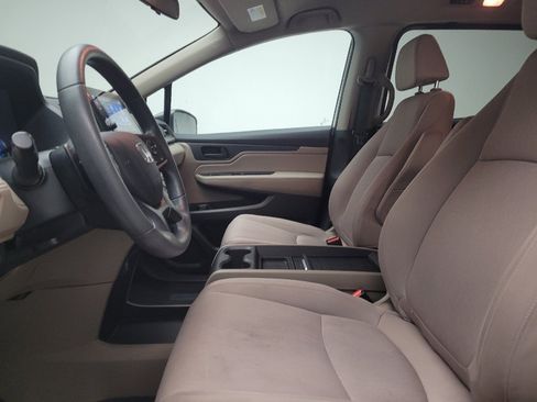 Used 2018 Honda Odyssey EX image 17