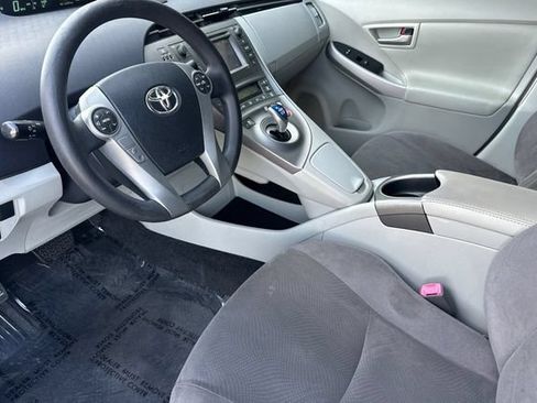 Used 2013 Toyota Prius Two FWD image 11