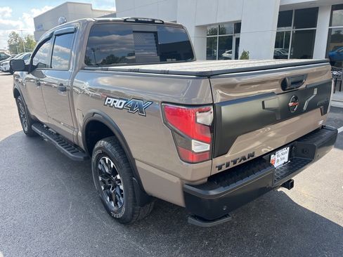 Used 2020 Nissan Titan PRO-4X w/ Pro-4x Utility Package image 3