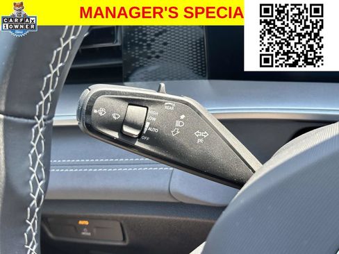 Used 2025 Volkswagen Tiguan SE w/ Panoramic Sunroof Package AWD/4WD image 23
