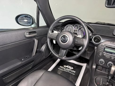 Used 2014 MAZDA MX-5 Miata Grand Touring RWD image 14
