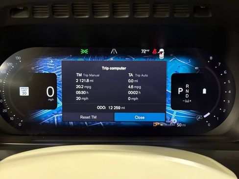 Certified 2025 Volvo XC90 B6 Plus AWD/4WD image 14