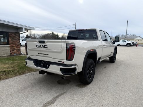 New 2026 GMC Sierra 2500 AT4 w/ Technology Package image 5