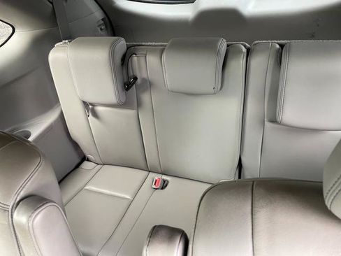 Used 2015 Toyota Highlander XLE AWD/4WD image 24