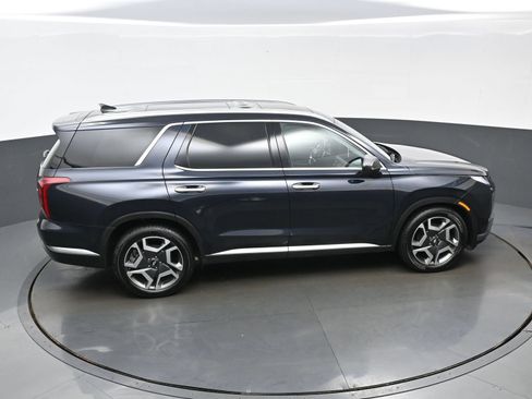 Certified 2023 Hyundai Palisade Limited w/ Cargo Package AWD/4WD image 41