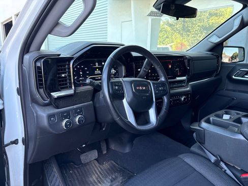 Used 2022 GMC Sierra 1500 Elevation AWD/4WD image 5