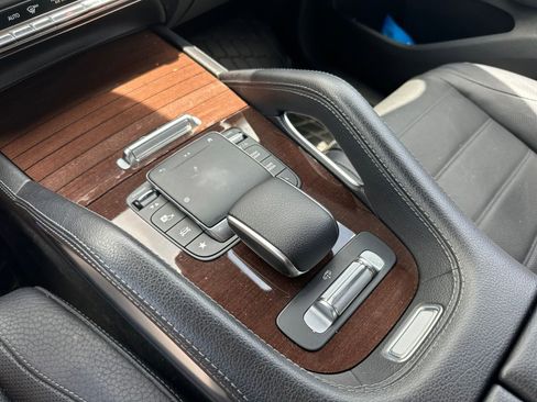 Used 2022 Mercedes-Benz GLS 450 4MATIC image 20