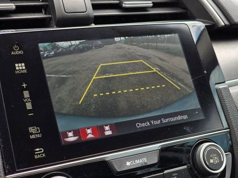 Used 2018 Honda Civic EX image 26