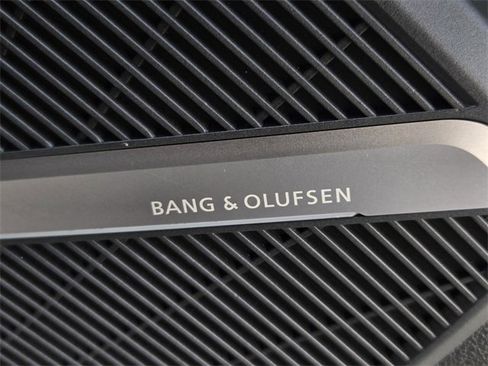 Used 2019 Audi Q5 2.0T Premium Plus w/ Premium Plus Package image 9