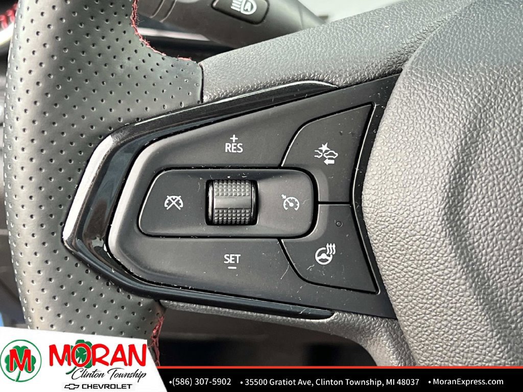 Certified 2024 Chevrolet Trax RS w/ Driver Confidence Package FWD image 25