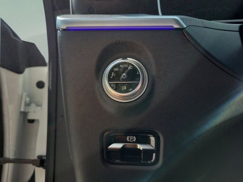 Certified 2025 Mercedes-Benz CLE 450 CLE 450 image 13