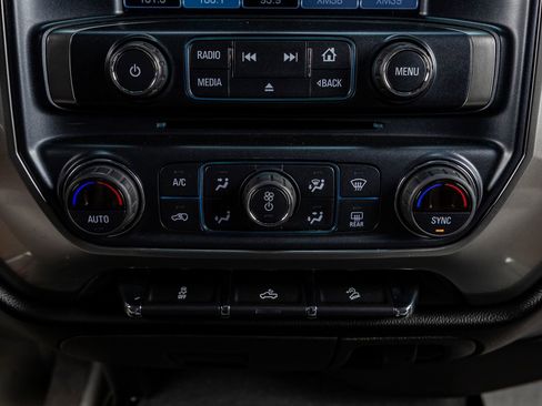 Used 2018 Chevrolet Silverado 1500 LT w/ All Star Edition image 26