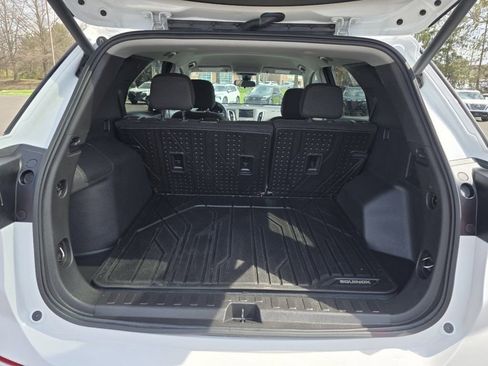 Used 2024 Chevrolet Equinox LT w/ LPO, Floor Liner Package AWD/4WD image 15