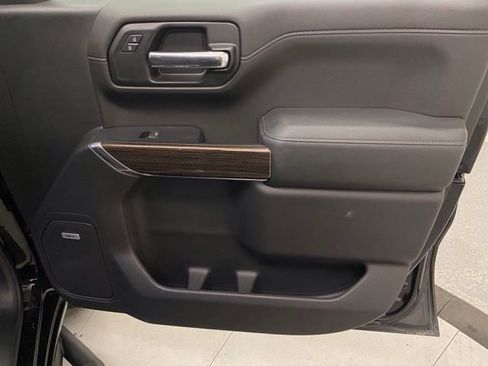 Used 2019 Chevrolet Silverado 1500 LT Trail Boss AWD/4WD image 25