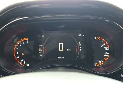 Used 2025 Dodge Durango R/T image 28