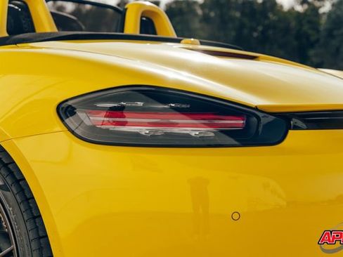 Used 2017 Porsche 718 Boxster image 57