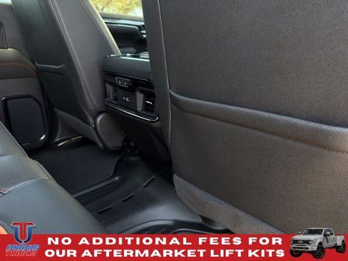 Used 2024 GMC Sierra 1500 AT4 w/ Technology Package AWD/4WD image 28