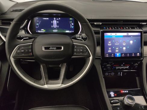 Used 2022 Jeep Grand Cherokee Limited 4xe image 22