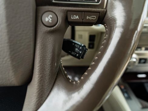 Used 2018 Lexus GX 460 Luxury AWD/4WD image 53