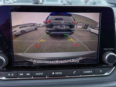 Certified 2025 Nissan Rogue S image 10