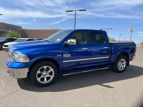 Used 2015 RAM 1500 Laramie w/ Convenience Group AWD/4WD image 1