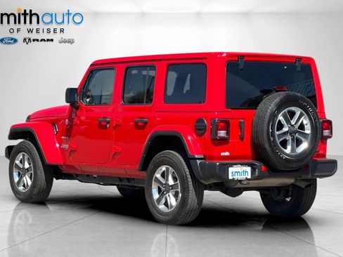 Used 2023 Jeep Wrangler Unlimited Sahara AWD/4WD image 7