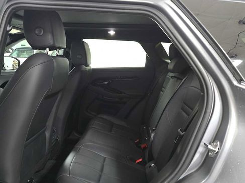 Used 2025 Land Rover Range Rover Evoque S AWD/4WD image 16