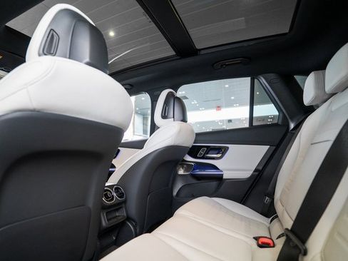 New 2026 Mercedes-Benz GLC 300 4MATIC image 12