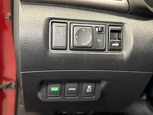 Used 2015 Nissan Sentra SV FWD image 20