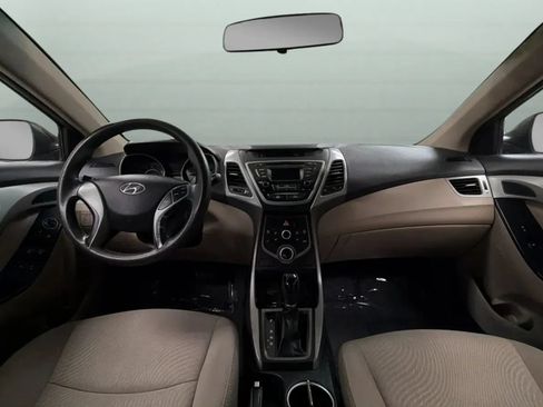 Used 2016 Hyundai Elantra SE FWD image 9