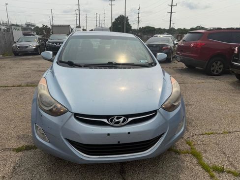 Used 2012 Hyundai Elantra GLS w/ Preferred Pkg 3 FWD image 3