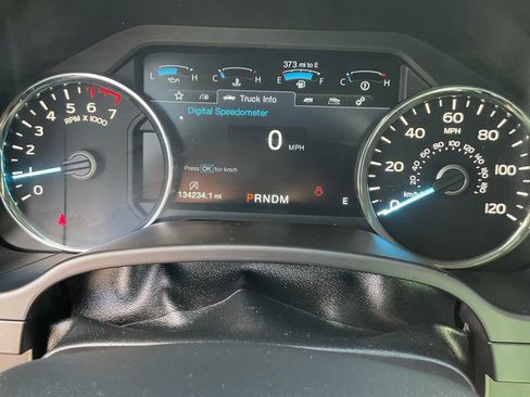 Used 2019 Ford F150 Lariat w/ FX4 Off-Road Package image 30