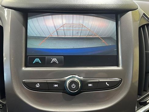 Used 2016 Chevrolet Cruze LT w/ Convenience Package FWD image 17