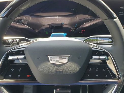 New 2026 Cadillac Vistiq Sport AWD/4WD image 12