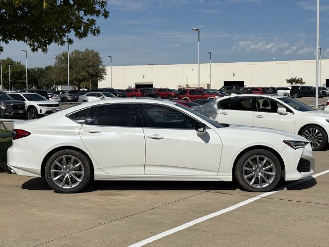 Used 2023 Acura TLX FWD image 3