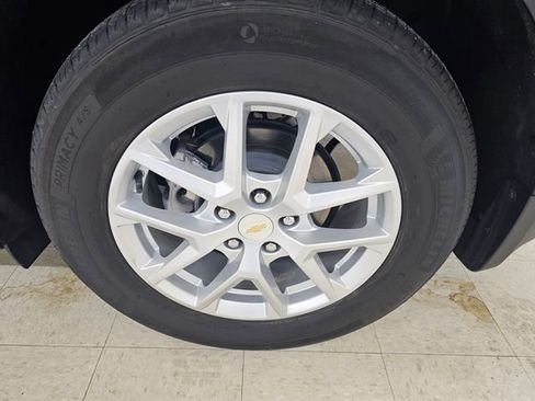 Used 2024 Chevrolet Equinox LT FWD image 24