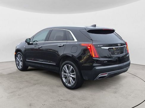 Certified 2023 Cadillac XT5 Premium Luxury image 3