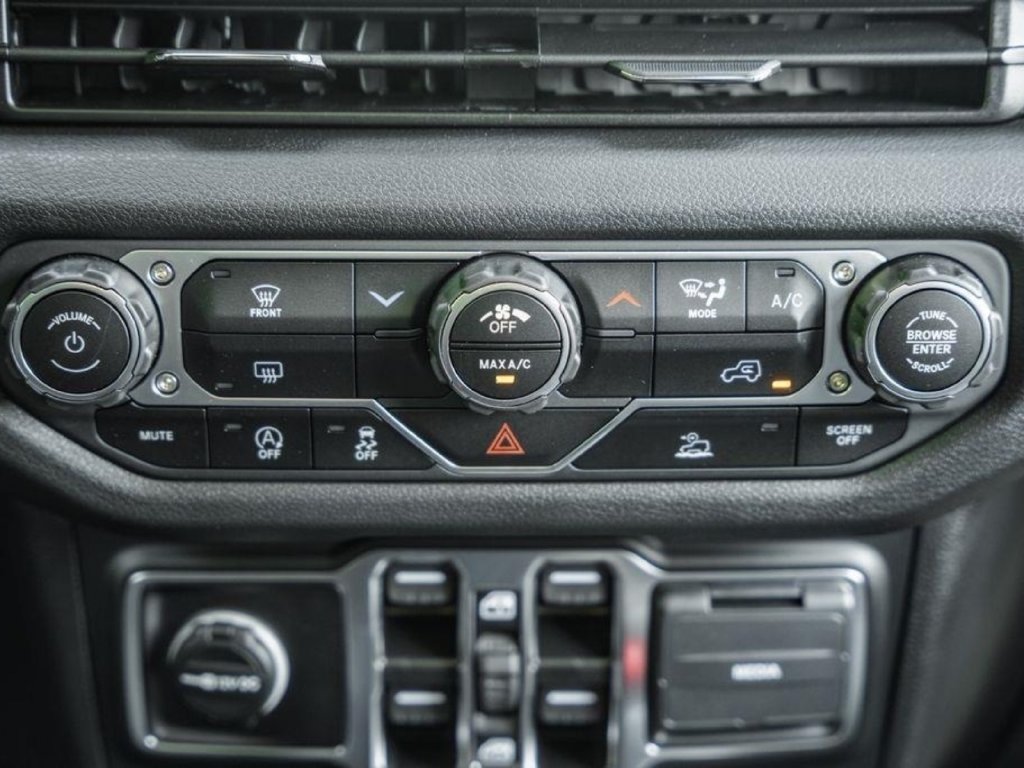 New 2025 Jeep Gladiator Sport AWD/4WD image 25