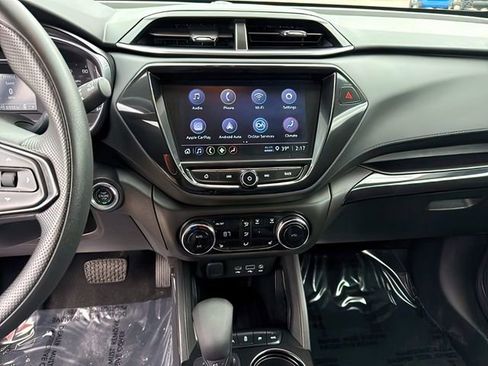 Used 2023 Chevrolet TrailBlazer LT w/ Convenience Package image 24