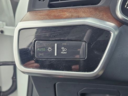 Used 2020 Audi A6 3.0T allroad Prestige w/ Prestige Package image 34