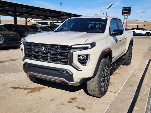 New 2026 GMC Canyon AT4 w/ Nightfall Essentials Package image 8