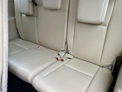 Used 2015 Toyota Highlander XLE image 15